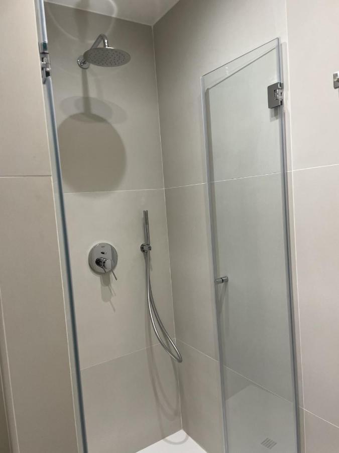 La Finestra Sul Mare Modern Apartment Giardini-Naxos Kültér fotó