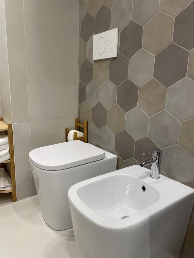 La Finestra Sul Mare Modern Apartment Giardini-Naxos Kültér fotó