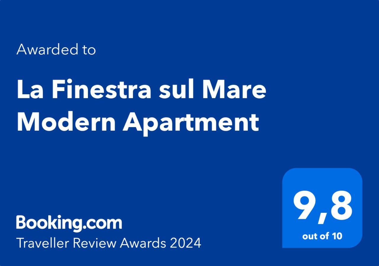 La Finestra Sul Mare Modern Apartment Giardini-Naxos Kültér fotó